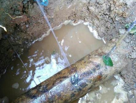 华宁楼顶漏水维修公司分享下漏水检测的原理